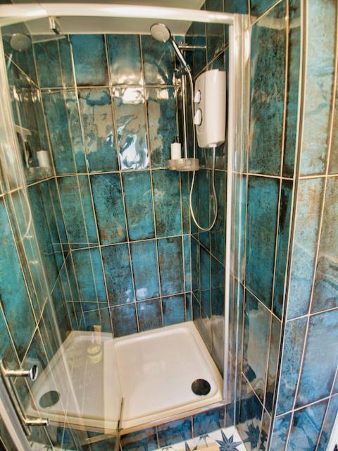 Knocker Cottage Is A 3 Bedroom Made Up Of 1 Double Bedroom And 2 Small Double Bedrooms In Small Village 10 Min To Beaches Камборн Екстер'єр фото