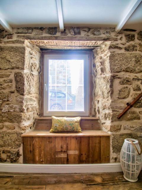 Knocker Cottage Is A 3 Bedroom Made Up Of 1 Double Bedroom And 2 Small Double Bedrooms In Small Village 10 Min To Beaches Камборн Екстер'єр фото