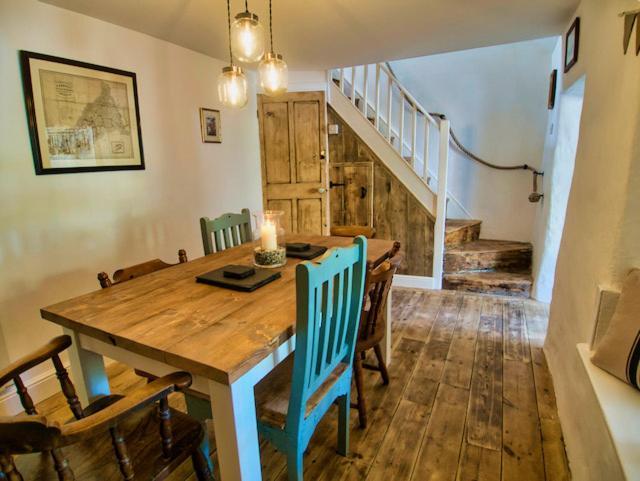 Knocker Cottage Is A 3 Bedroom Made Up Of 1 Double Bedroom And 2 Small Double Bedrooms In Small Village 10 Min To Beaches Камборн Екстер'єр фото